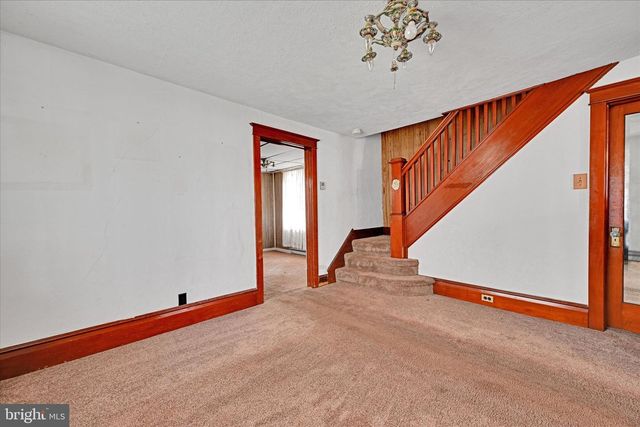 10 E GRAND AVE, Tower City, PA 17980