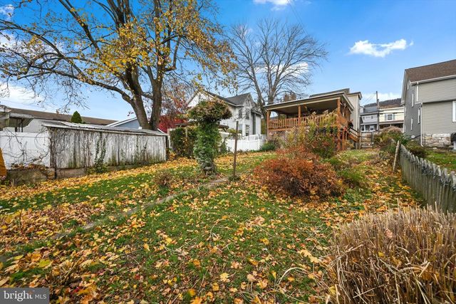 10 E GRAND AVE, Tower City, PA 17980