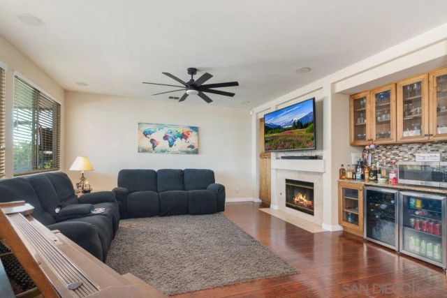 15325 E La Casa Dr, Moreno Valley, CA 92555