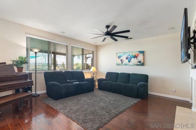 15325 E La Casa Dr, Moreno Valley, CA 92555