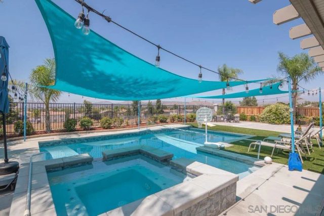 15325 E La Casa Dr, Moreno Valley, CA 92555