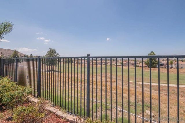 15325 E La Casa Dr, Moreno Valley, CA 92555