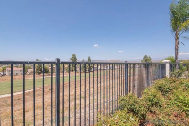 15325 E La Casa Dr, Moreno Valley, CA 92555