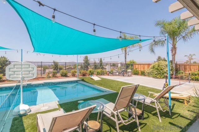 15325 E La Casa Dr, Moreno Valley, CA 92555