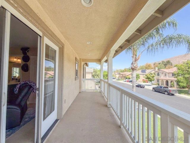 15325 E La Casa Dr, Moreno Valley, CA 92555