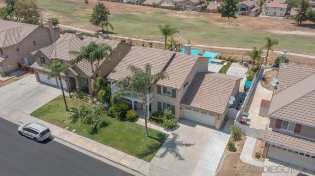 15325 E La Casa Dr, Moreno Valley, CA 92555