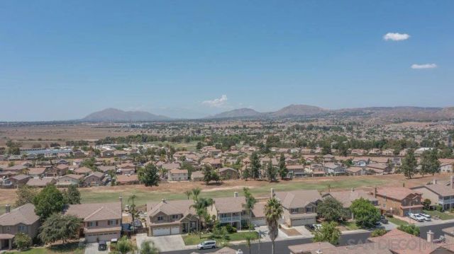 15325 E La Casa Dr, Moreno Valley, CA 92555