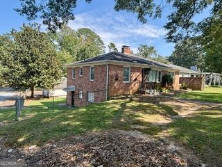 3230 Old Jonesboro Road, Hapeville, GA 30354