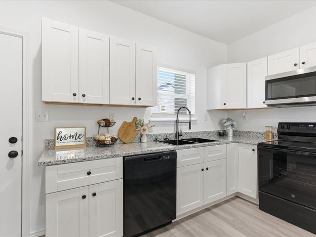 408 Susan Drive, Kennedale, TX 76060