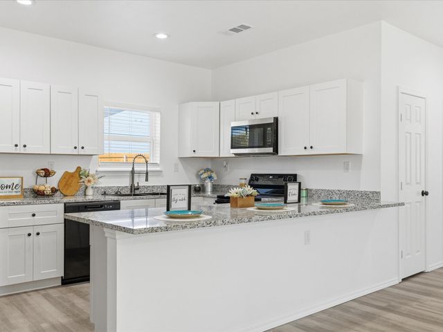 408 Susan Drive, Kennedale, TX 76060