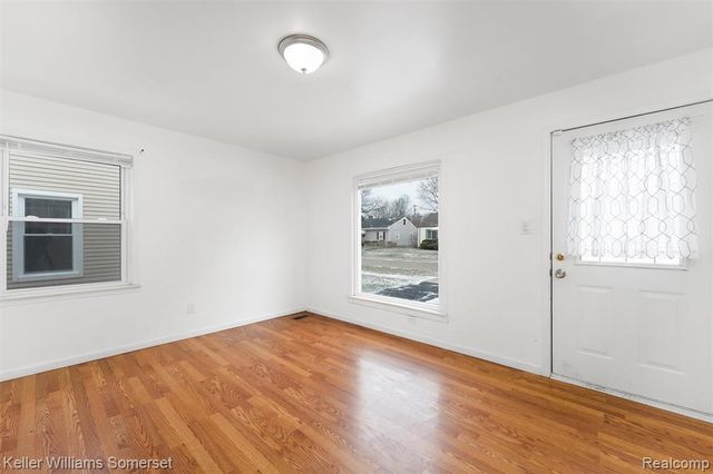 3144 Bart Avenue, Warren, MI 48091