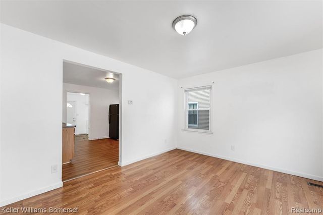 3144 Bart Avenue, Warren, MI 48091