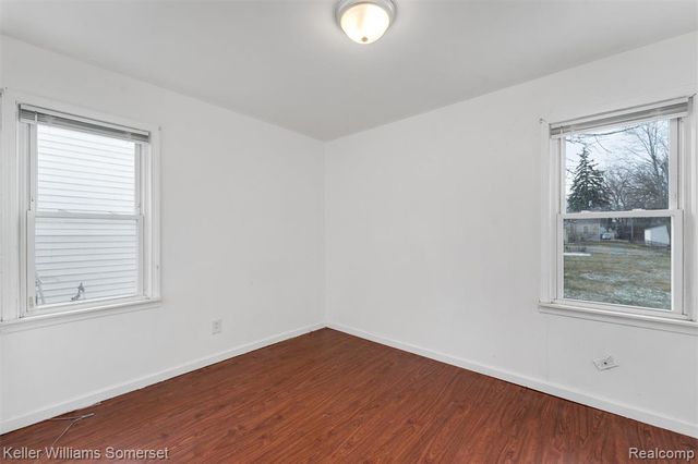 3144 Bart Avenue, Warren, MI 48091