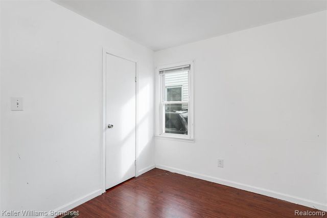 3144 Bart Avenue, Warren, MI 48091