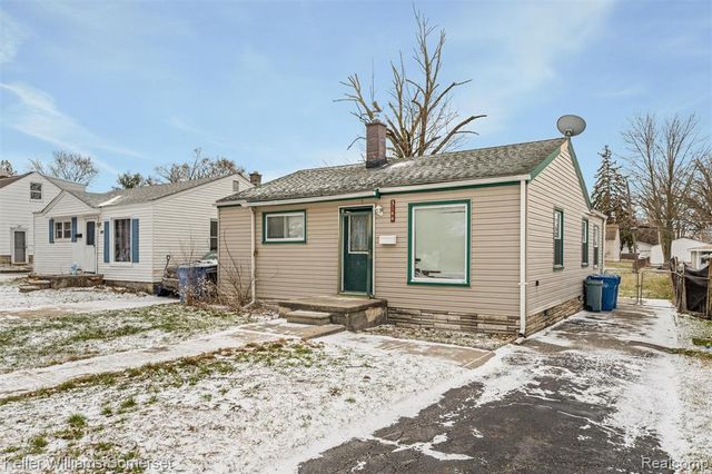 3144 Bart Avenue, Warren, MI 48091