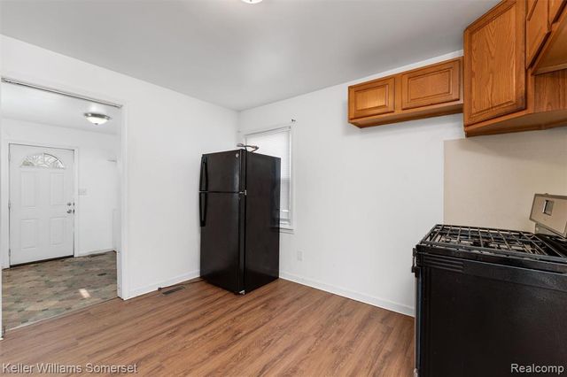 3144 Bart Avenue, Warren, MI 48091