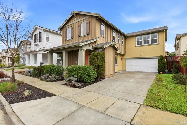 1612 Rose Clover St, Santa Rosa, CA 95403