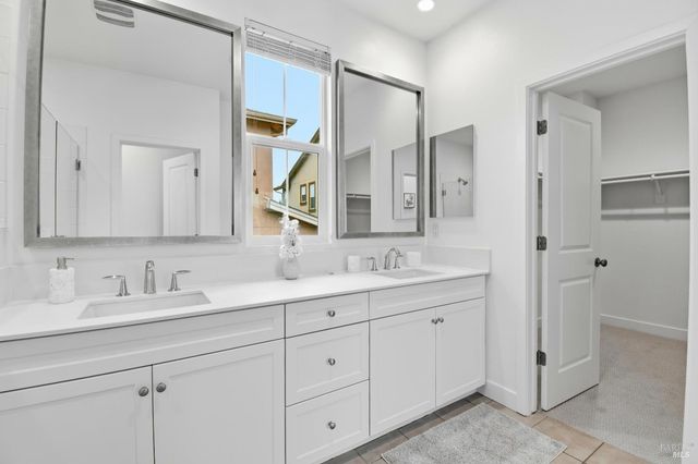 1612 Rose Clover St, Santa Rosa, CA 95403