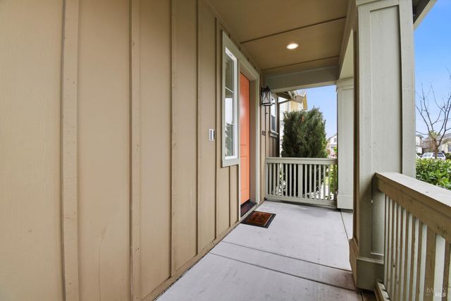 1612 Rose Clover St, Santa Rosa, CA 95403