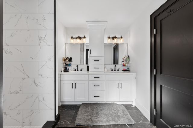 20 Westbridge Drive, Babylon, NY 11702