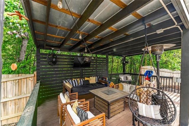 508 Crestmont Lane, Canton, GA 30114