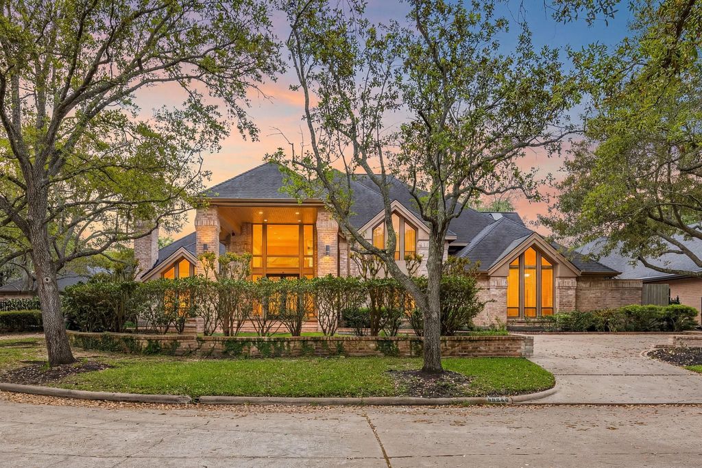 19823 Sunbridge Lane, Houston, TX 77094