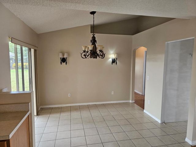 2510 SW Chestnut Lane, Port St Lucie, FL 34953