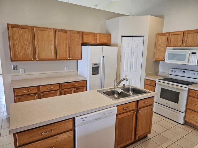 2510 SW Chestnut Lane, Port St Lucie, FL 34953