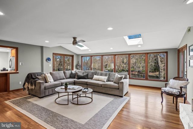 169 ALGONQUIN TRL, Medford Lakes, NJ 08055