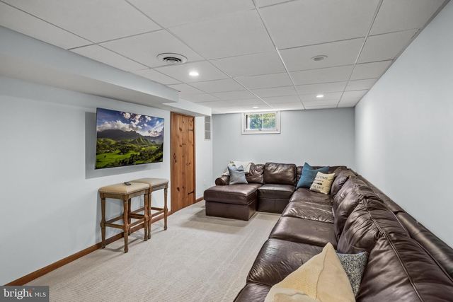 169 ALGONQUIN TRL, Medford Lakes, NJ 08055