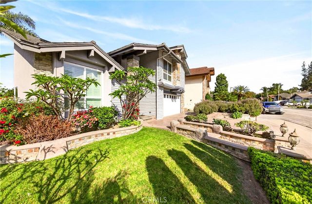 66 Hunter Point, Phillips Ranch, CA 91766
