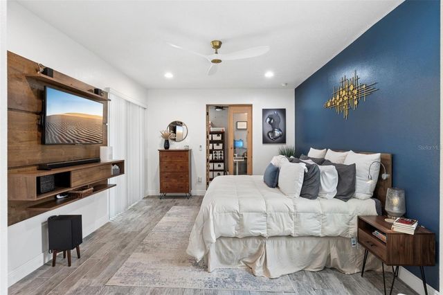 3704 EAGLE ISLE CIRCLE, Kissimmee, FL 34746