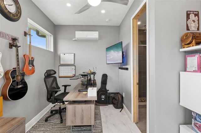 3704 EAGLE ISLE CIRCLE, Kissimmee, FL 34746