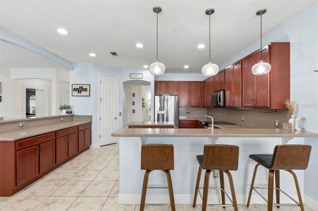 3704 EAGLE ISLE CIRCLE, Kissimmee, FL 34746