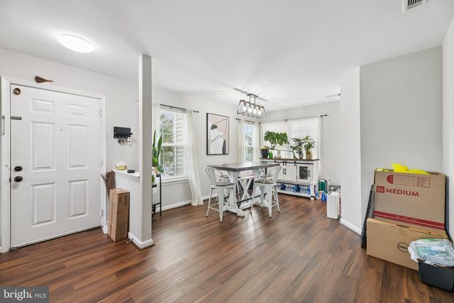 11016 SENTRY RIDGE RD, Manassas, VA 20109