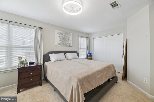 11016 SENTRY RIDGE RD, Manassas, VA 20109