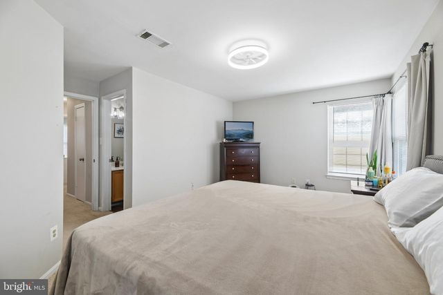 11016 SENTRY RIDGE RD, Manassas, VA 20109