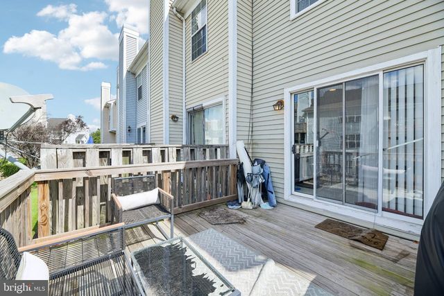 11016 SENTRY RIDGE RD, Manassas, VA 20109