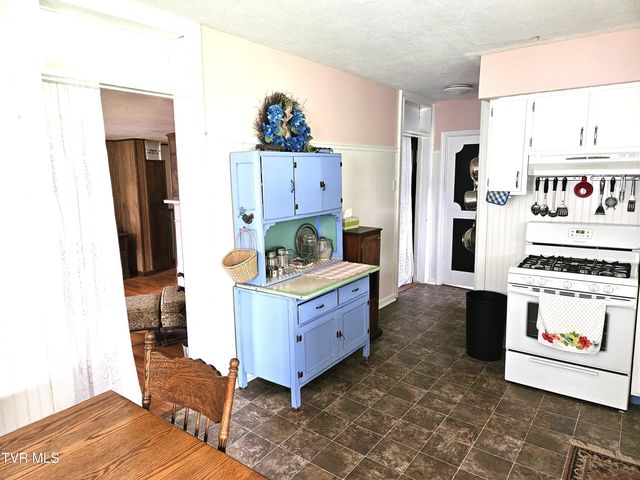 205 North Boyd Street, Rogersville, TN 37857