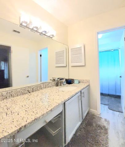 7826 ALLSPICE Circle E, Jacksonville, FL 32244