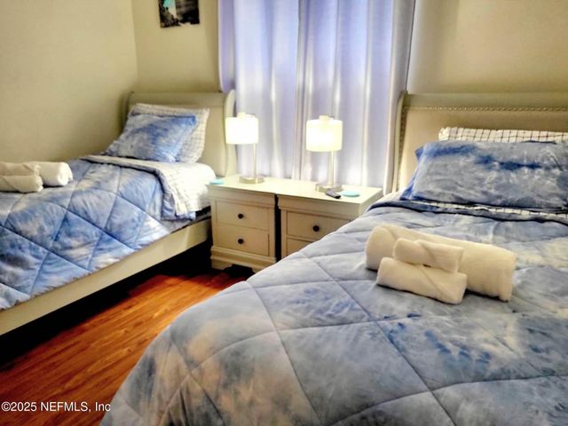 7826 ALLSPICE Circle E, Jacksonville, FL 32244