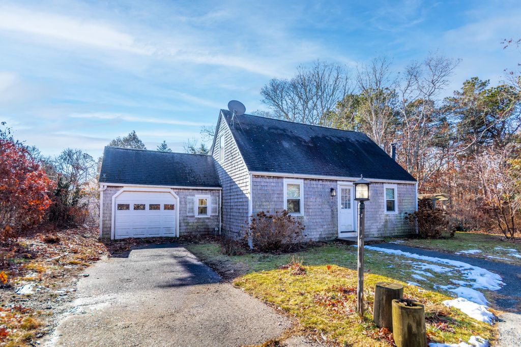 114 Doran Drive, East Falmouth, MA 02536