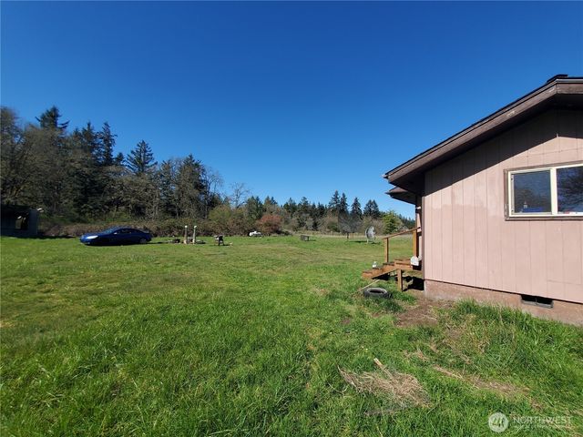 4924 165th Lane SW, Rochester, WA 98579