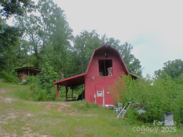 620 Hutch Mountain Road, Fletcher, NC 28732