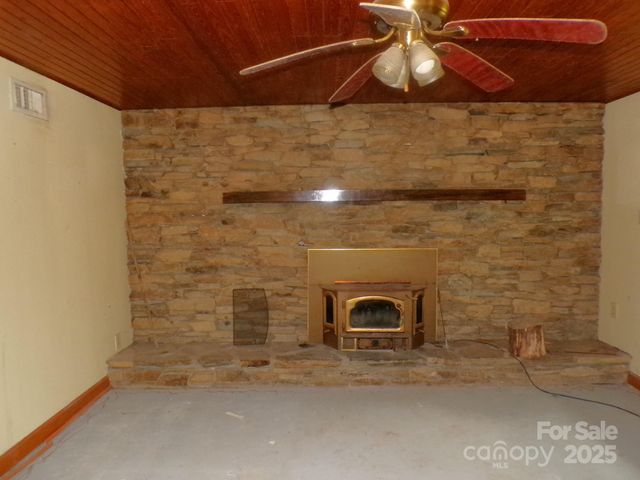620 Hutch Mountain Road, Fletcher, NC 28732