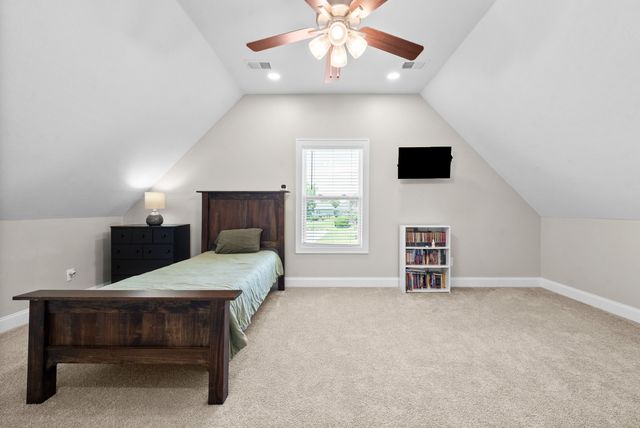 2606 Steeplechase Ct, Clarksville, TN 37043