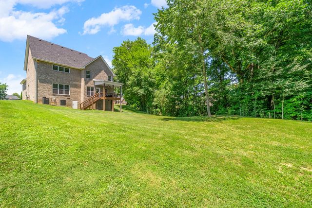 2606 Steeplechase Ct, Clarksville, TN 37043