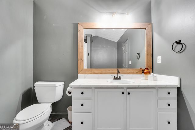 156 Meadow View Drive, Jackson, GA 30233