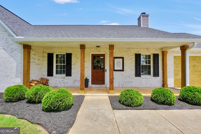 156 Meadow View Drive, Jackson, GA 30233