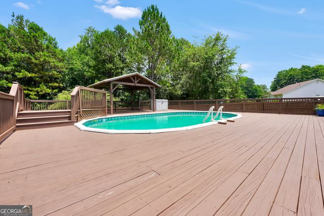 156 Meadow View Drive, Jackson, GA 30233